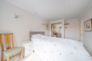 BEDROOM- click for photo gallery
